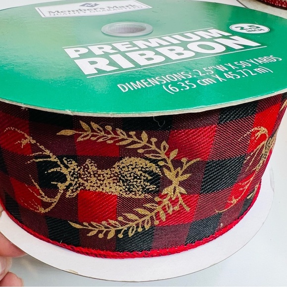 Lot of  7 Christmas New & Used Ribbon Wired & Non Wired, Various Types & Widths - Picture 10 of 11